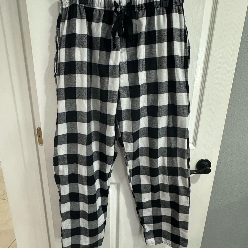 Buffalo Plaid Pajama Pants | #FollowMe L | Soft‎ & Cozy Lounge Vibes